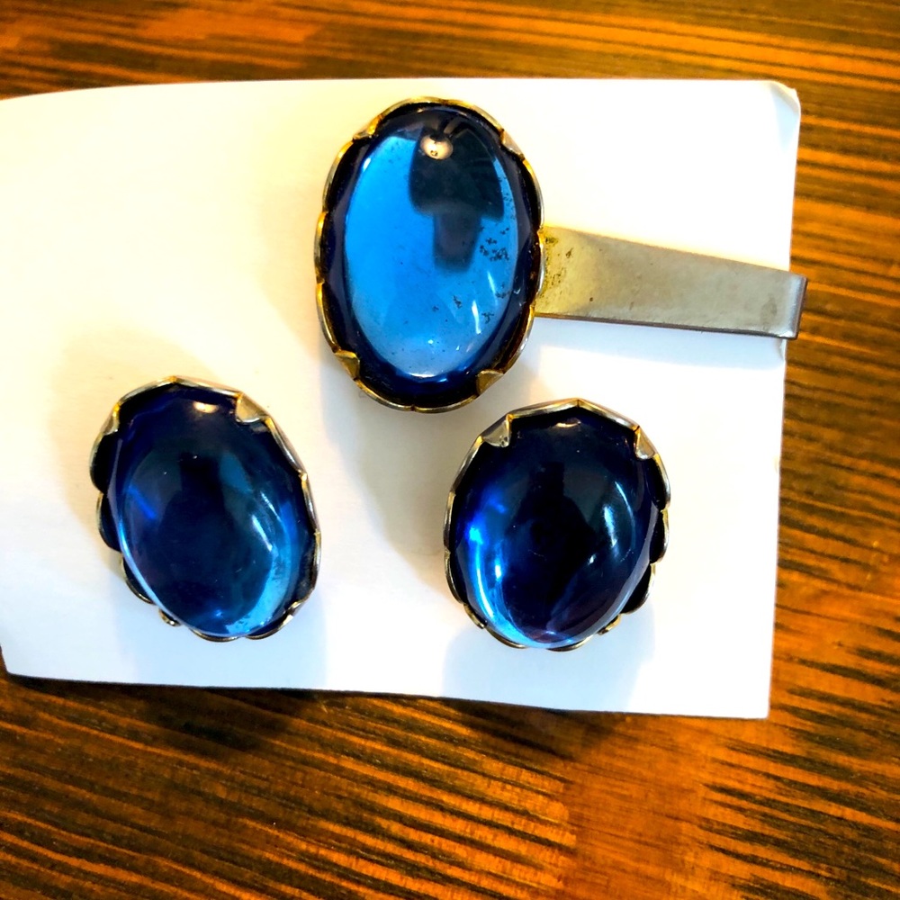Emma s Vintage cuff links and tie bar ....